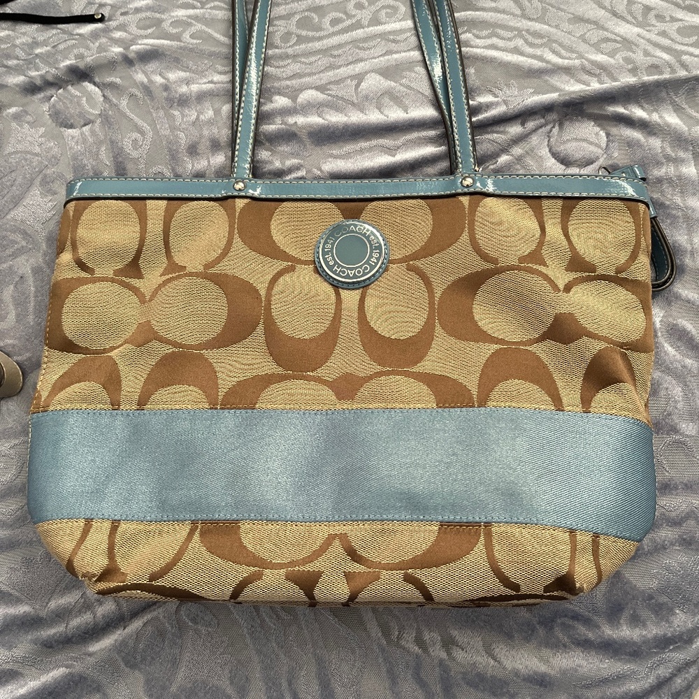 Coach purse